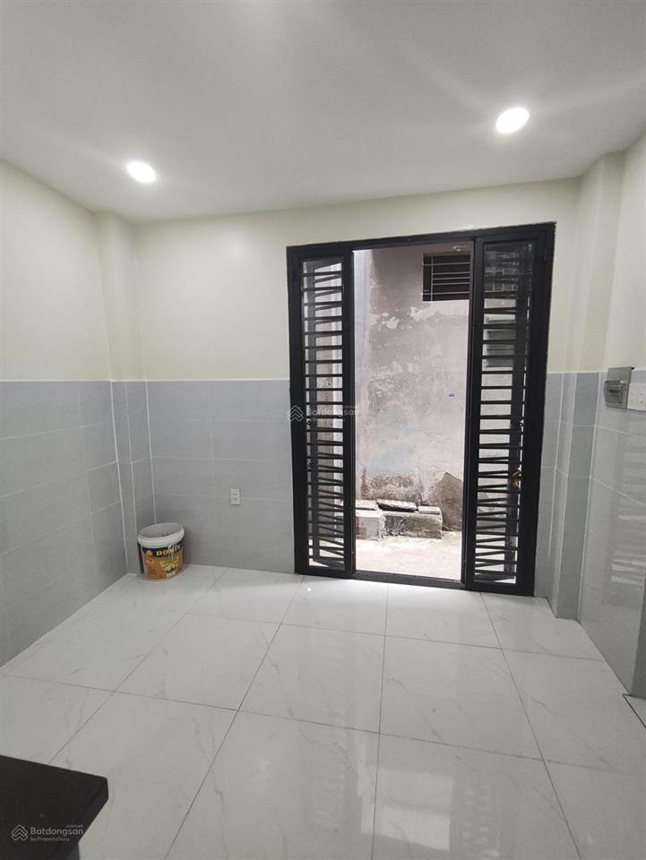 Nhà đẹp giá rẻ 11m2 tân hoà đông, 3 tầng btct vào ở ngay chỉ 2 tỷ nhỉnh