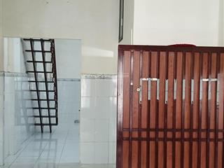 Nhà đẹp giá rẻ 41m2 bãi sậy 2 tầng btct ở ngay chỉ 4 tỷ nhỉnh