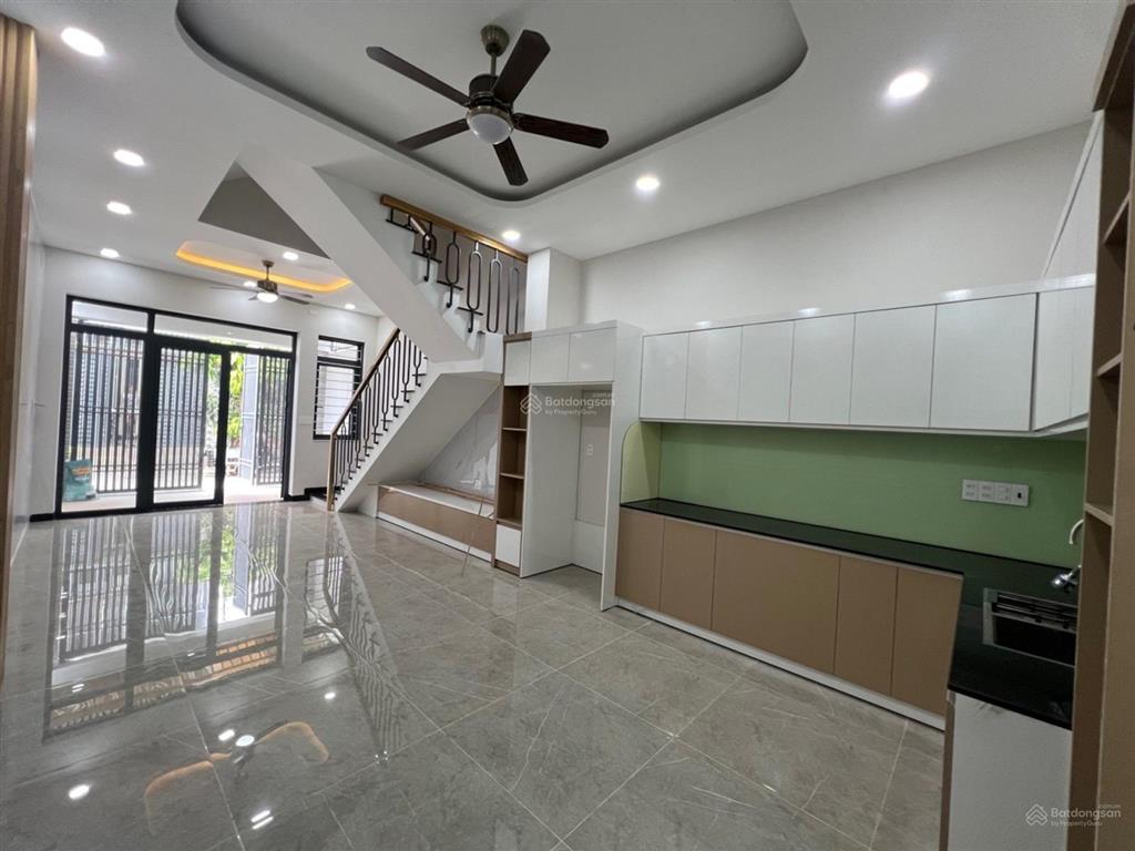 Nhà đẹp giá rẻ 54m2 trường lưu 4 tầng btct vào ở ngay chỉ 6 tỷ