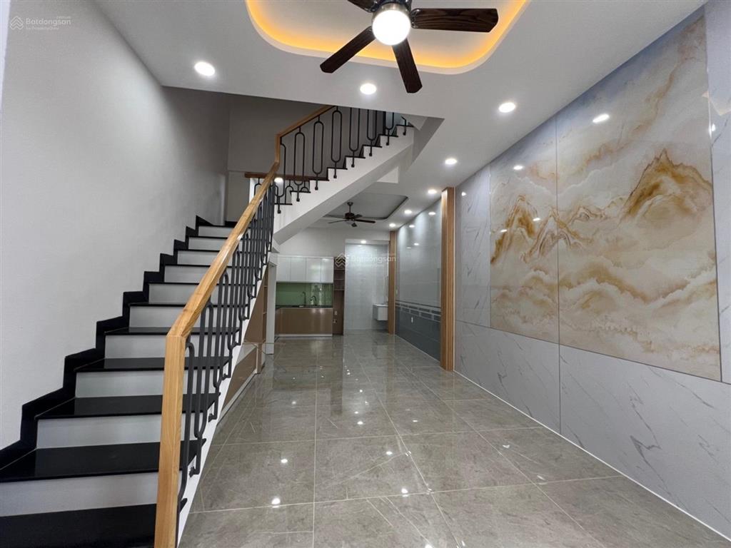 Nhà đẹp giá rẻ 54m2 trường lưu 4 tầng btct vào ở ngay chỉ 6 tỷ
