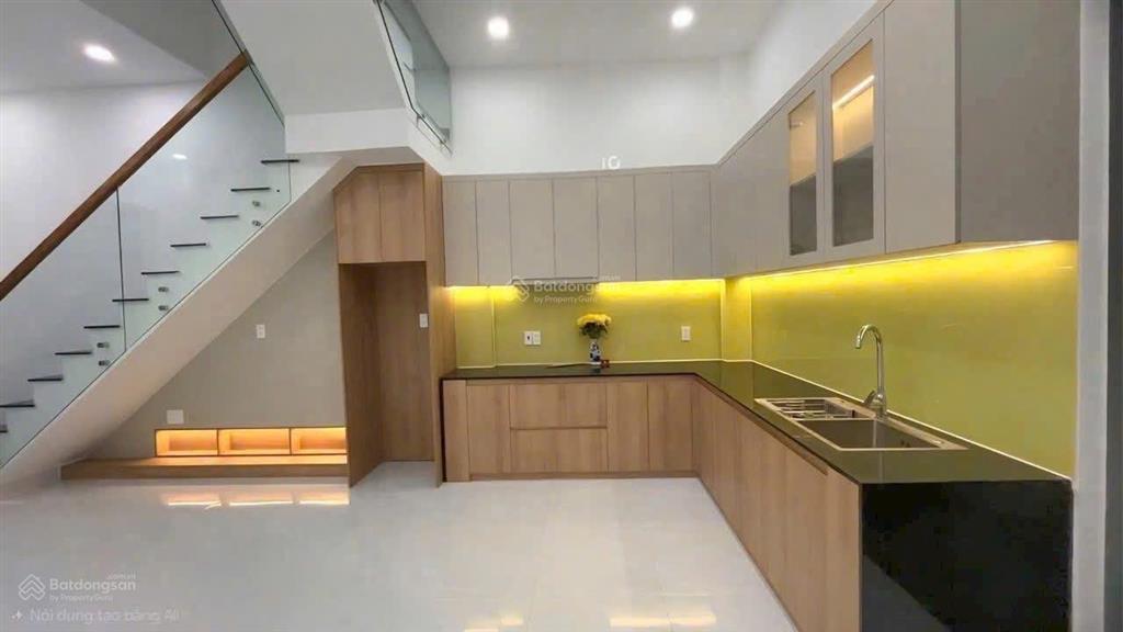 Nhà đẹp ở ngay 56m2 lò lu 3 tầng btct chỉ 5 tỷ nhỉnh