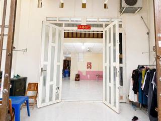 Bán nhà 5.3m*11m  3,75 tỷ ngay hương lộ 2  ngã tư 4 xã  giáp tân phú