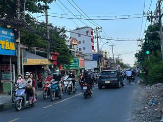 Bán nhà mặt tiền 12m 429, giá 15,7 tỷ,giáp lê trọng tấn chủ giảm 1,7 tỷ để bán nhanh