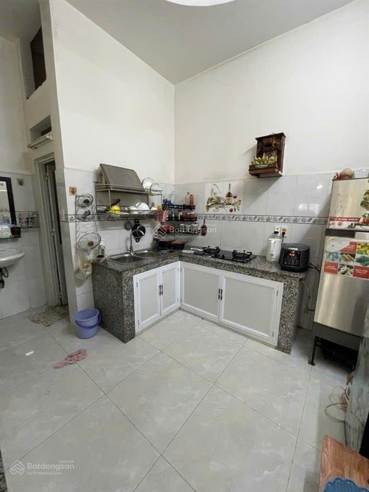 Nhà 4*12, 3 tầng, giáp lê thúc hoạch sổ hoàn công đúng hiện trạng