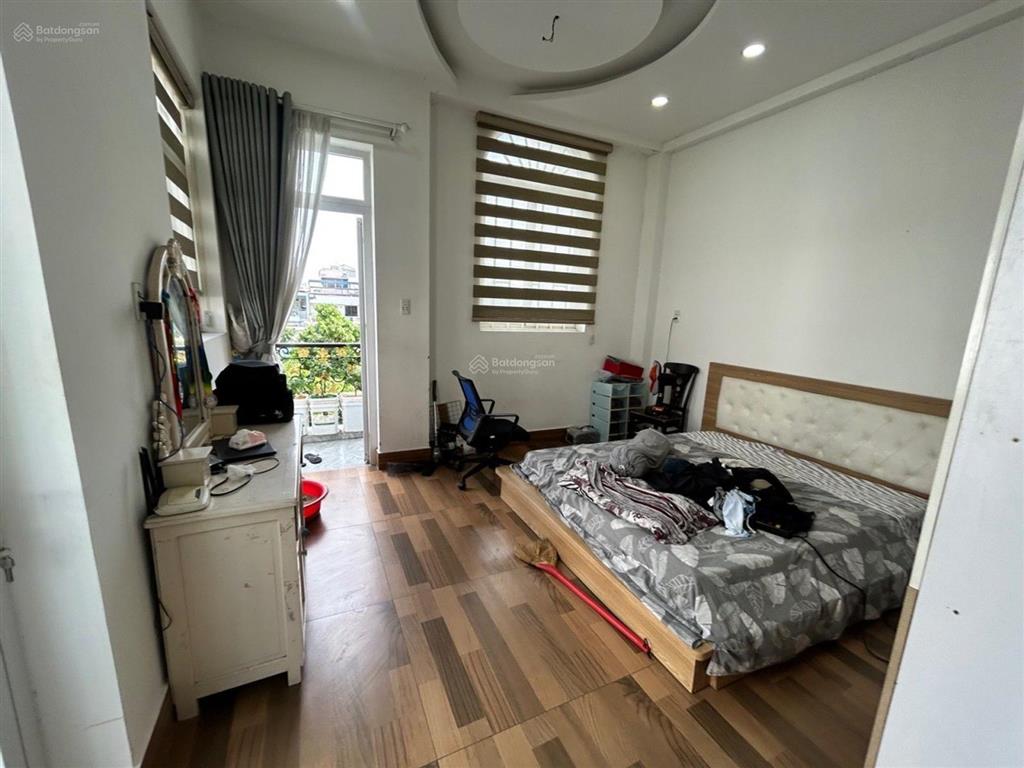Bán nhà 4*14, 5 tầng, giá 5,6 ty,giáp mã lò, tân kỳ tân quýhẻm xe tải thông tứ tung, đang cho thuê