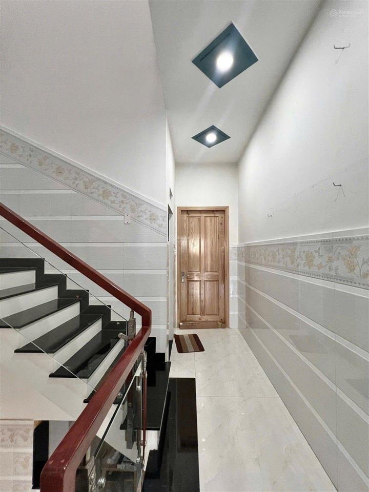 Bán nhà mtkd, 5*15m, 3 tầng, giá 6,87tỷ giáp lê trọng tấn giáp tân phú, sát bên aeonmall
