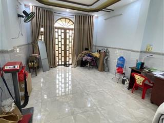 Bán nhà giáp tân phú  3 tầng  4x18m, a4  hẻm 8m