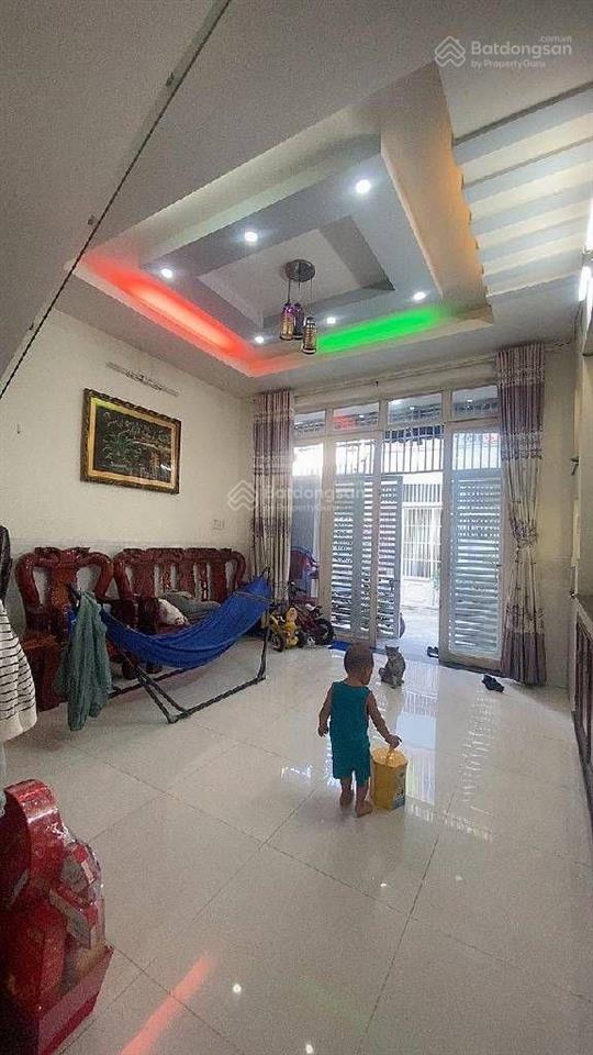 Bán nhà  4.6 x 10  3 tầng  4 phòng, nhỉnh 6 tỷ, tân phú. nhà 1 trệt, 2 lầu, 4 pn
