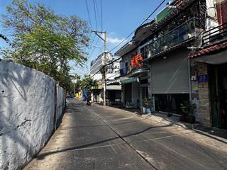 Bán nhà  4.6 x 10  3 tầng  4 phòng, nhỉnh 6 tỷ, tân phú. nhà 1 trệt, 2 lầu, 4 pn