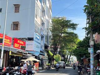 Bán nhà mặt tiền 4*20m, 2 tầng, hơn 5 tỷ, ngay kênh tham lương và lê trọng tấn