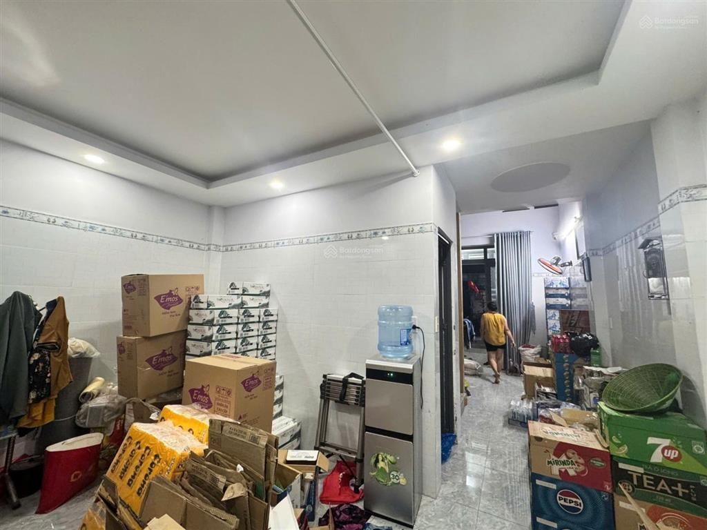 Bán nhà mặt tiền kinh doanh 8m, 4*20m, 3 tầng 8 tỷ ngay bình long tân phú. mặt tiền kinh doanh đỉnh