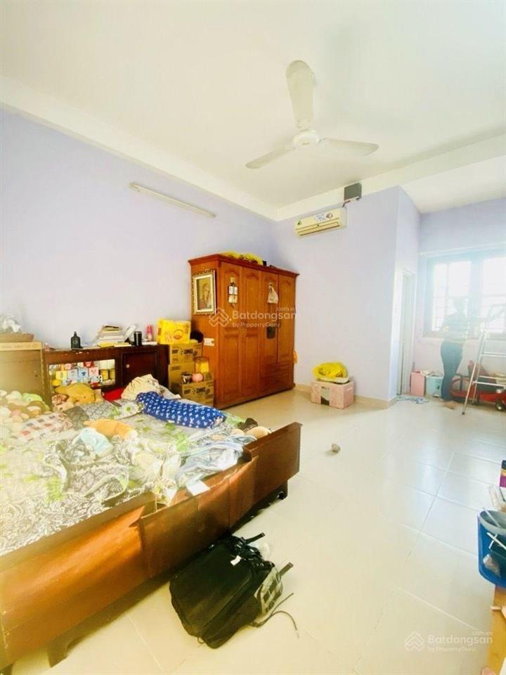 Bán nhà 4*20, 4 tầng, giá 6,8tỷ, giáp kênh tham lương và lê trọng tấn, đường nhựa 8m, 8pn đang cho