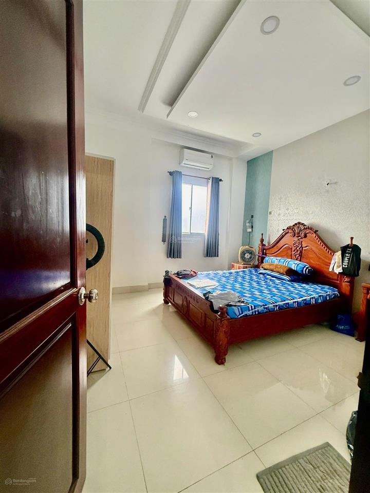 Bán nhà 3 tầng dài 23m, hẻm 6m nhỉnh 6 tỷ ngay kênh tham lương và lê trọng tấn, tây thạnh