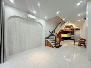 Bán nhà 4*14, 4 tầng, giá 5,5 tỷ, giáp mã lò và gò xoài