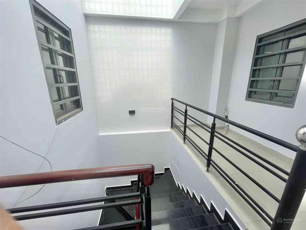 Bán nhà tân phú giá bình tân, lê trọng tấn giáp phạm đăng giảng, 65m2, 3 tầng, giá 5,85