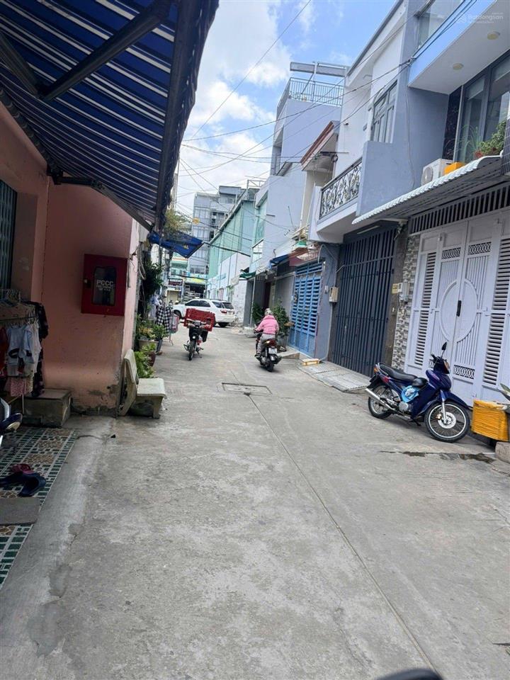 Bán nhà tân phú giá bình tân, lê trọng tấn giáp phạm đăng giảng, 65m2, 3 tầng, giá 5,85