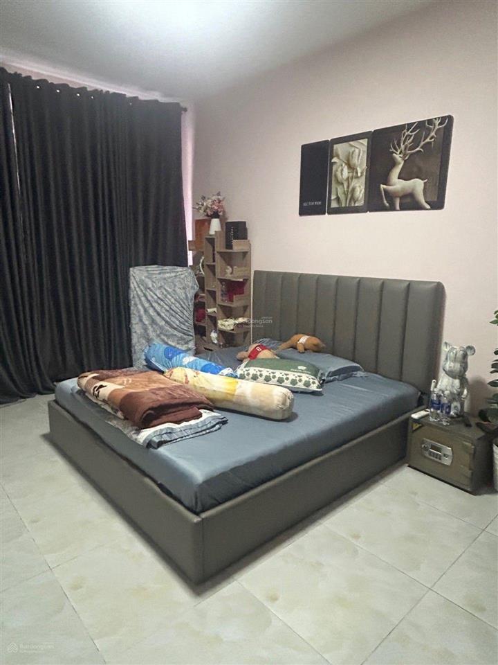 Bán nhà 3 tầng giá 6,35 tỷ, hoàn công ngay trường chinh