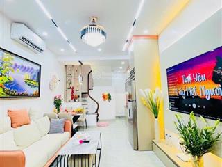 Bán nhà riêng đẹp phương canh, 6,8 tỷ, 36m2, 3pn + 4wc, ô tô đỗ cổng, full nội thất,