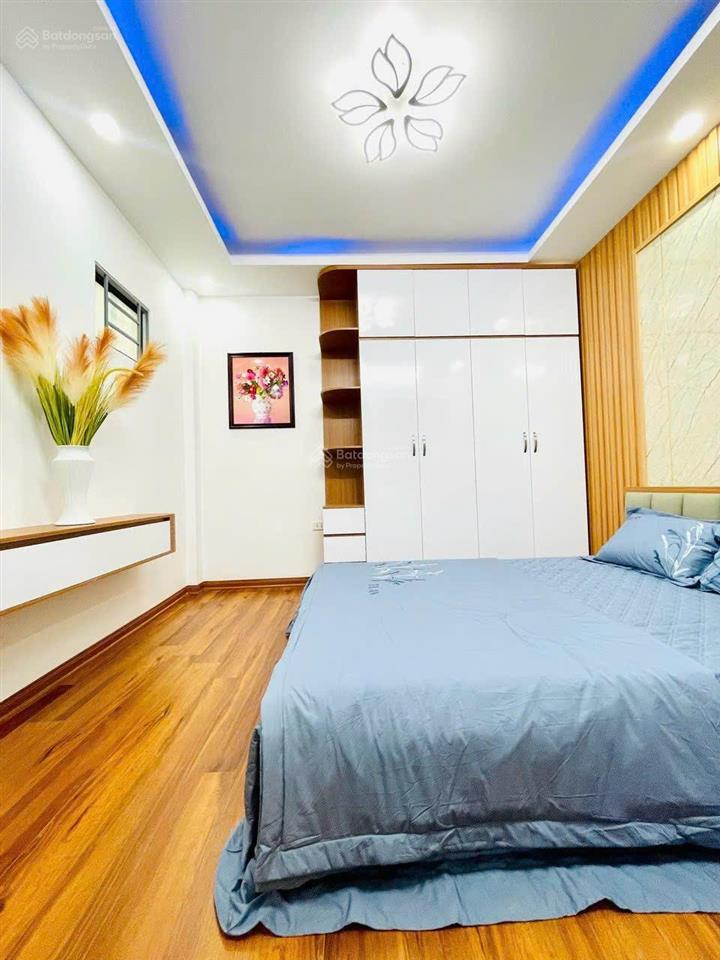 Bán nhà riêng đẹp phương canh, 6,8 tỷ, 36m2, 3pn + 4wc, ô tô đỗ cổng, full nội thất,