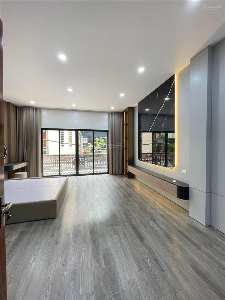 Bán nhà riêng hàng hiếm trịnh văn bô45m2lô gócngõ thônggara ô tô2 mặt thoángdân xây kiên cố