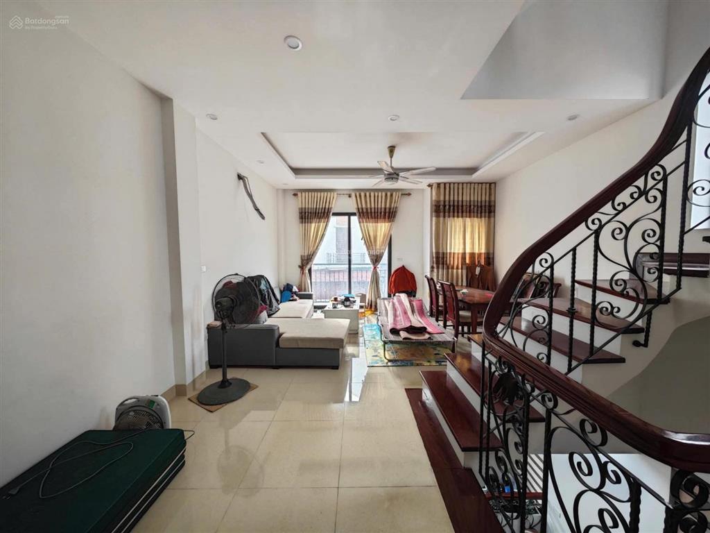 Cho thuê nhà liền kề hateco apolo xuân phương 5 tầng, full nội thất 20 triệu/ tháng
