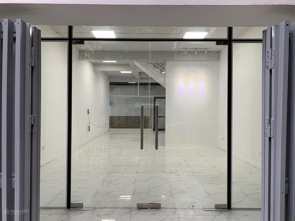 Cho thuê liền kề báo nhân dân, 80m, 4 tầng, full điều hoà, nhà mới, đẹp