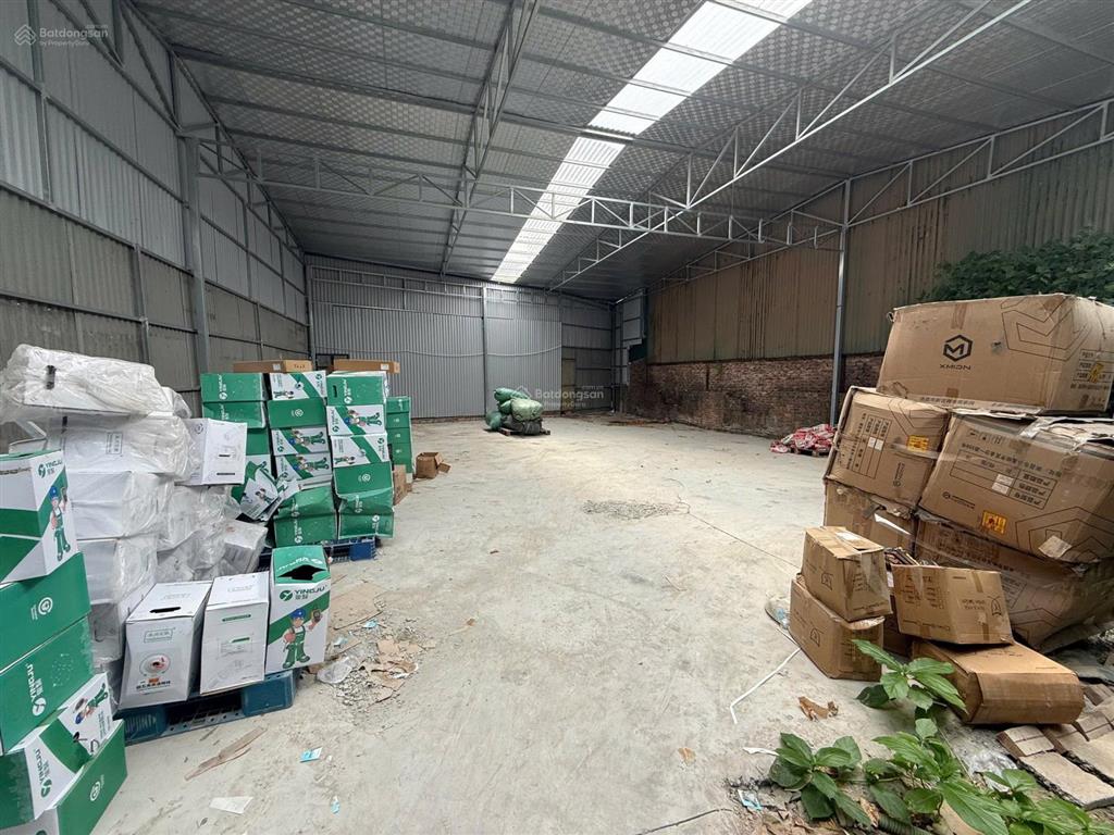 Cho thuê xưởng 350m, sẵn điện 3 pha, mặt tiền rộng, giá mềm