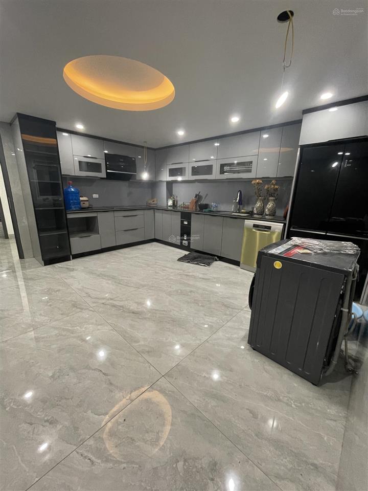 Cho thuê liền kề viglacera75m4tầngthang máyfull nội thất