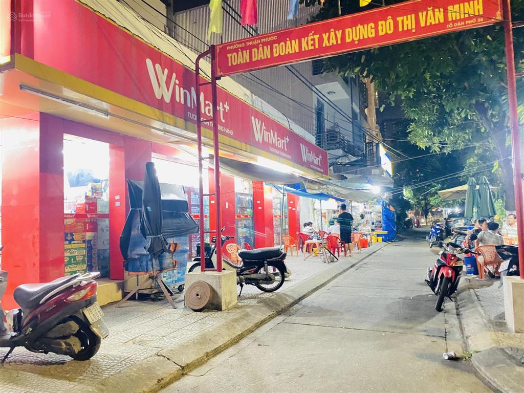 Chuyển nhượng lô góc view sông hàn.đang cho thuê 50tr/tháng. xây cao tầng