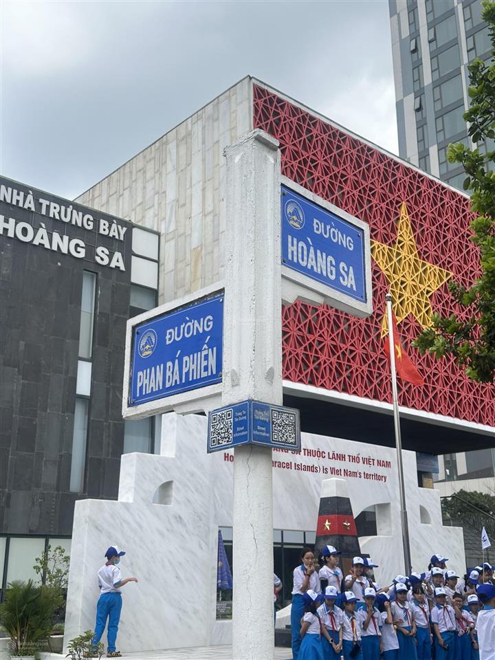 Đất biển sơn trà. đường 7,5m. cách bãi tắm mân thái 300m. giá cực rẻ chỉ 108tr/m2