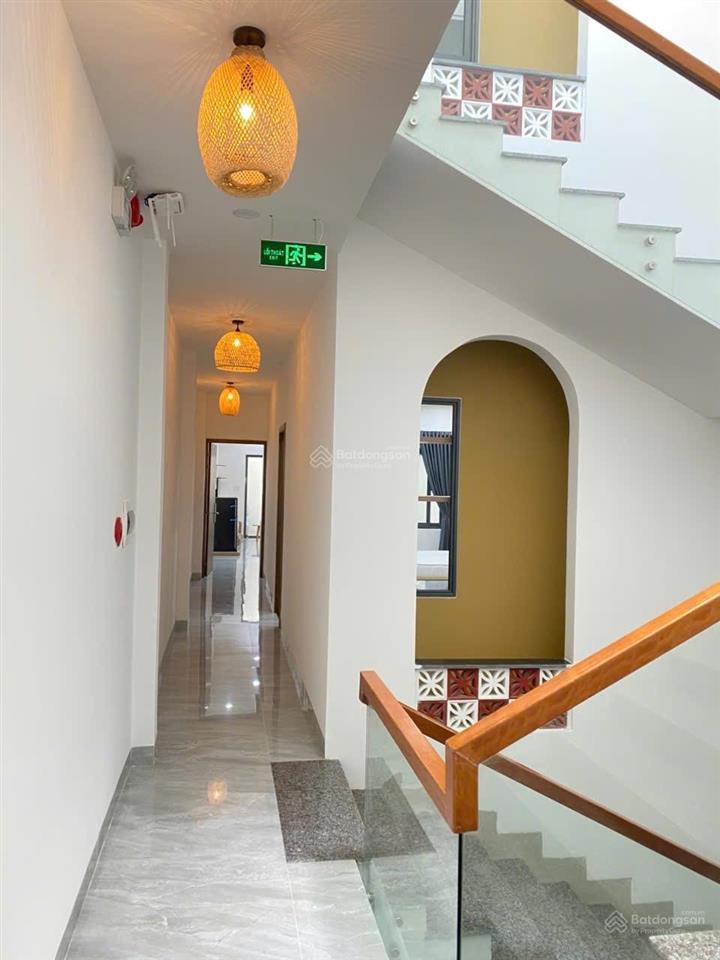 Chuyểnnhượng toà căn hộ khu biển mỹ khê, doanh thu ròng 720tr/năm, giá chưa đến 150tr/m
