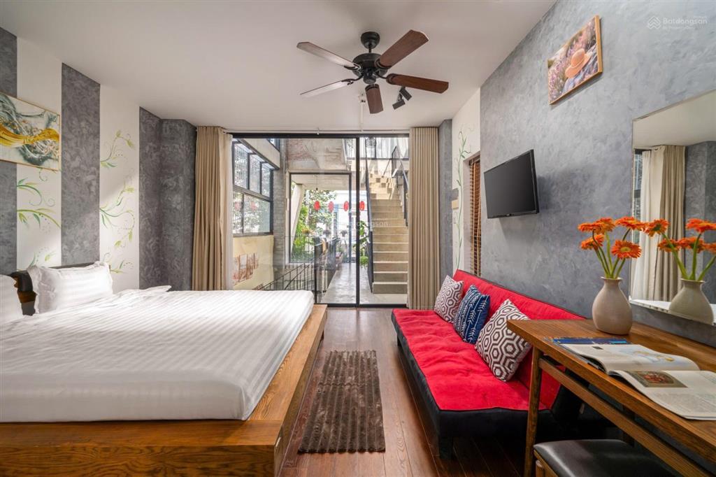 Chuyển nhượng căn villa 4 tầng mặt tiền đường phước trường 5, khu biển biển mỹ khê
