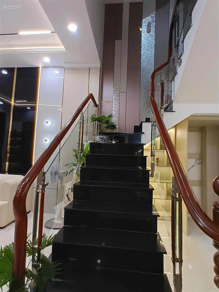Nhà mới 4 tầng, h x h đẹp lung linh quang trung gò vấp. 10.95 tỷ