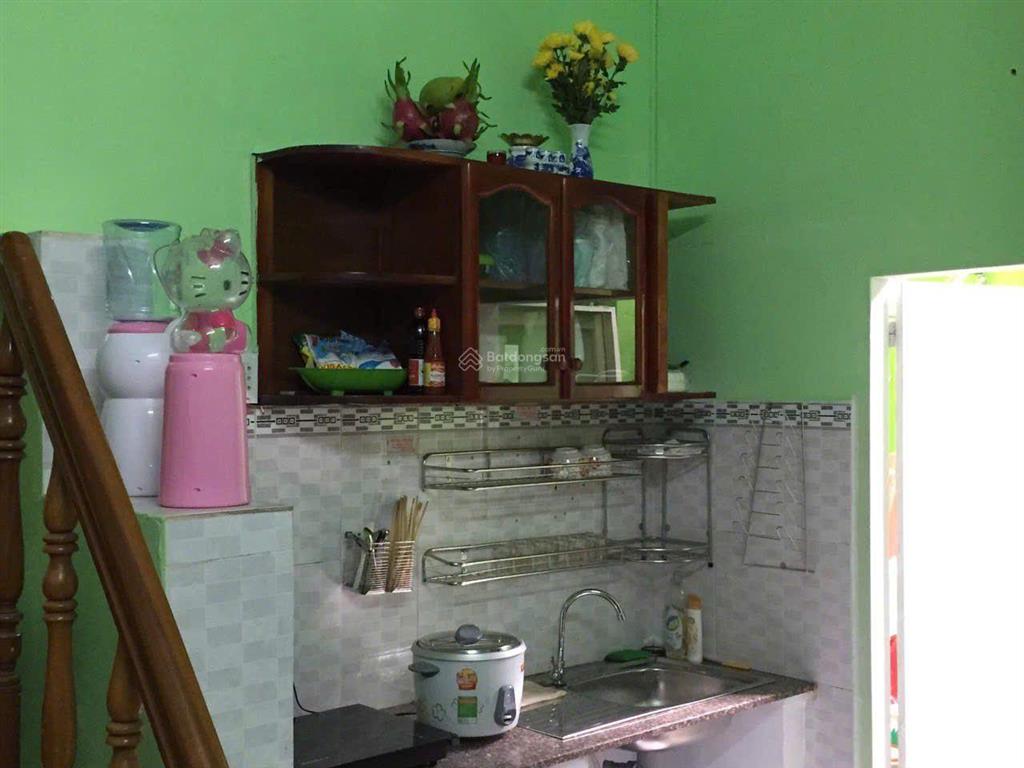 Bán nhà 2 lầu, đường thống nhất, gò vấp