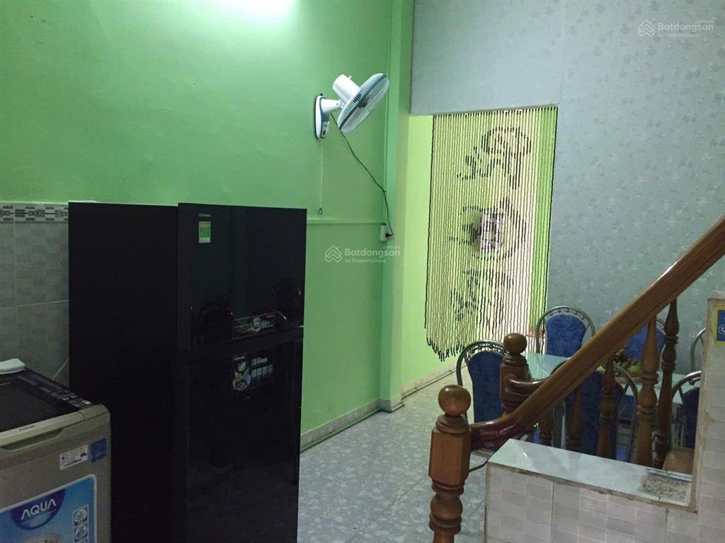 Bán nhà 2 lầu, đường thống nhất, gò vấp