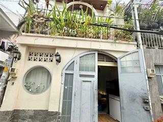 Bán nhà 3 tầng phạm văn chiêu gò vấp.