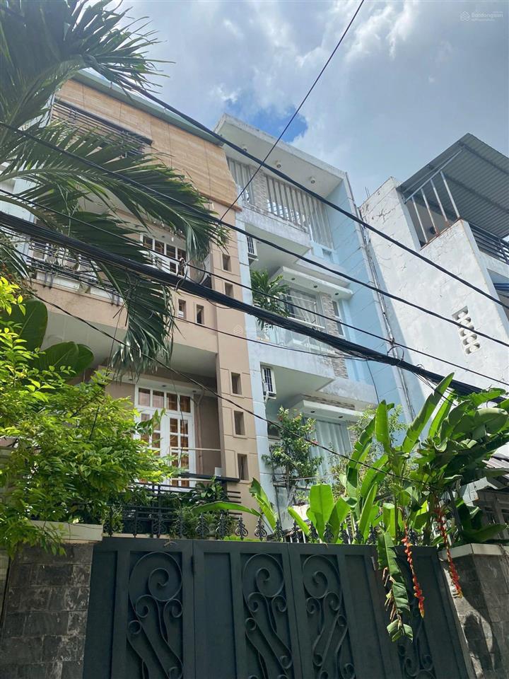 Hàng hiếm con sót lại nhà 4 tầng lầu hxh, đường số 51.