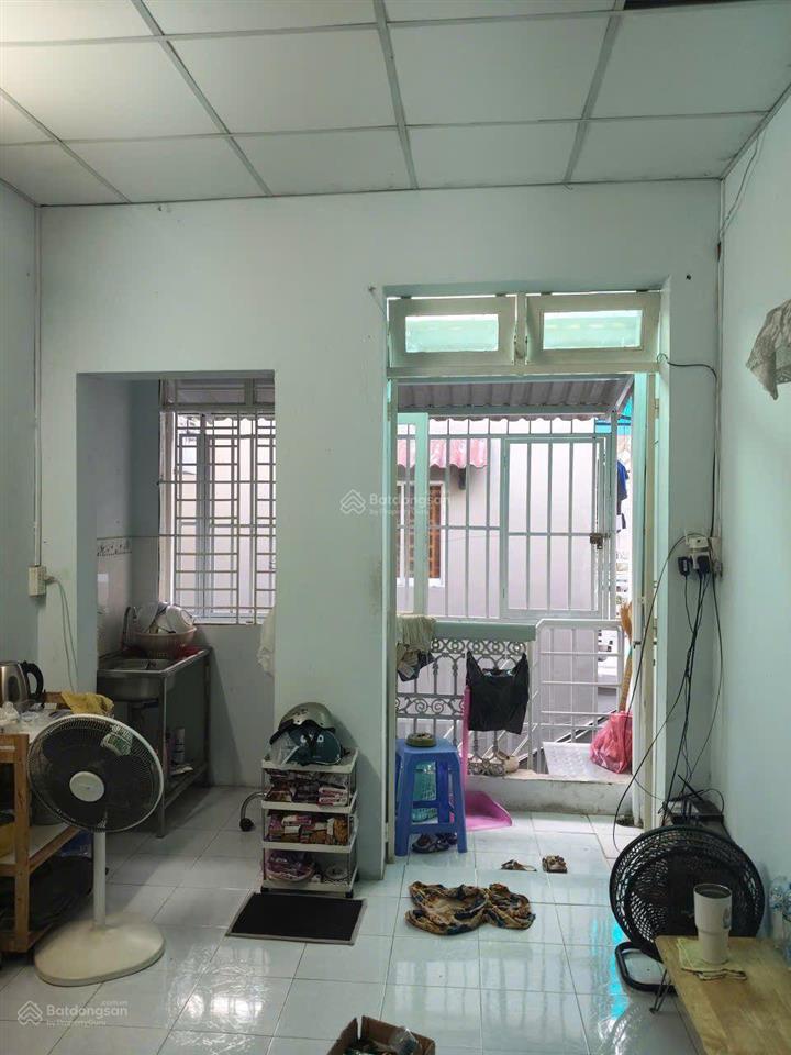 Bán nhà mặt tiền chợ họ lê phú thọ hòa, tân phú.