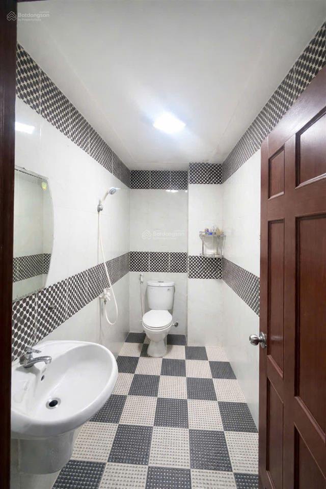 Nhà đẹp lung linh, hxh ngang 8m cực hiếm.