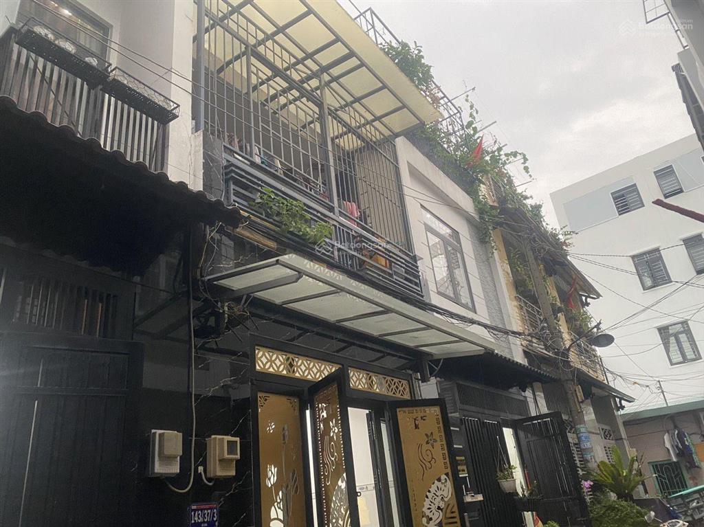 Nhà đẹp hẻm xe hơi, gò dầu, tân phú. dt 56 m