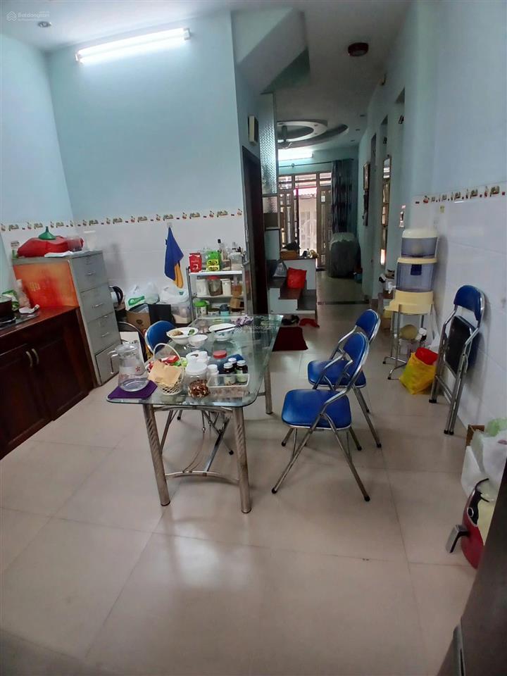 Nhà đẹp đô đốc long 3 tầng lầu. hẻm xe hơi thông. ngày chợ tân hương. tân phú.