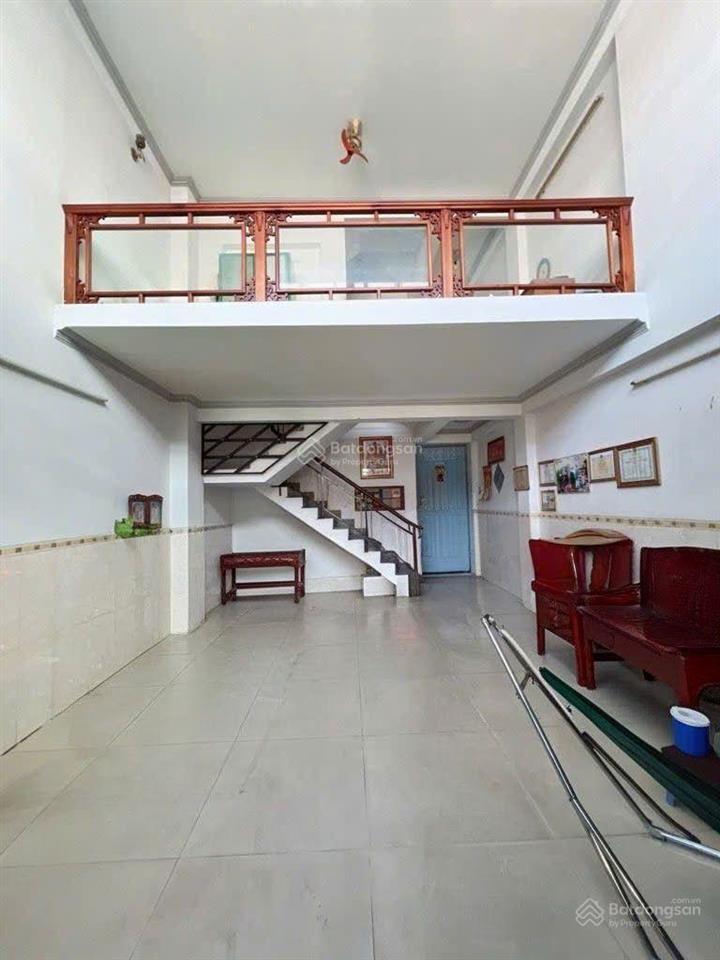 Siêu phẩm nhà đẹp . trung mỹ tây (tch cù) hẻm thông ra chợ. 75 m2 5 tầng btct.
