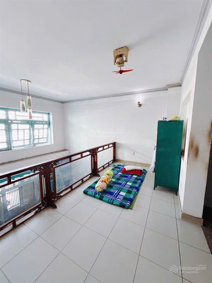 Siêu phẩm nhà đẹp . trung mỹ tây (tch cù) hẻm thông ra chợ. 75 m2 5 tầng btct.