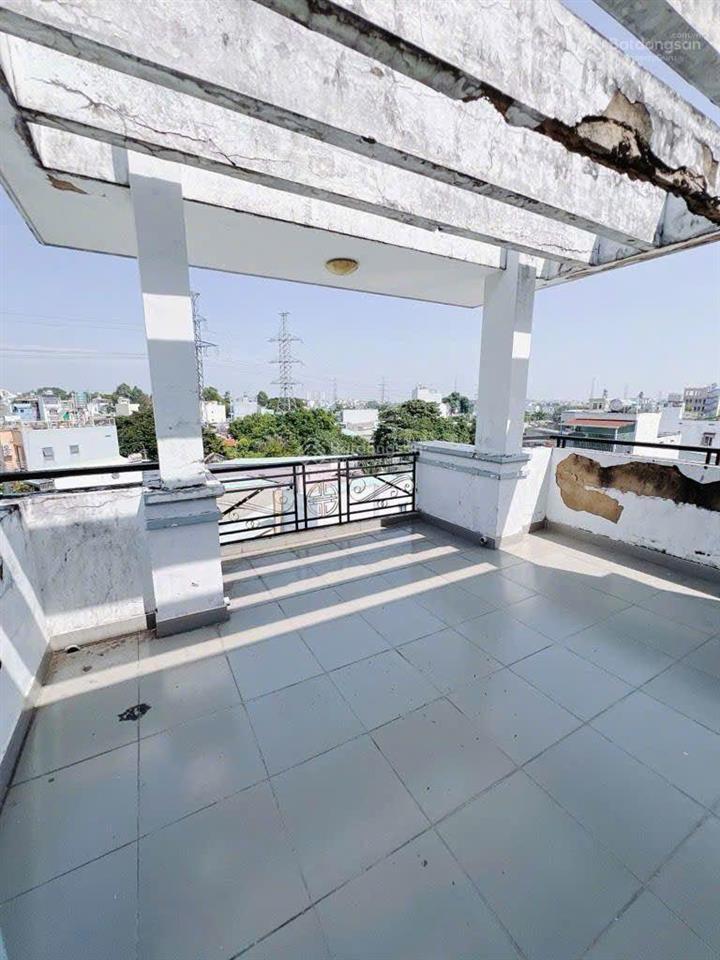 Siêu phẩm nhà đẹp . trung mỹ tây (tch cù) hẻm thông ra chợ. 75 m2 5 tầng btct.