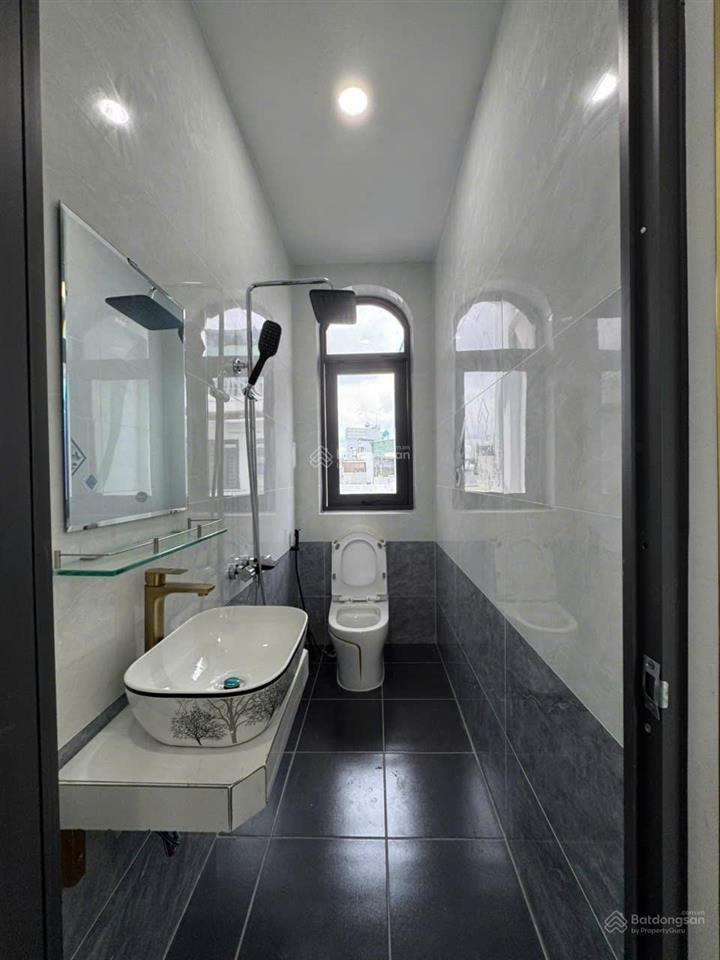 Bán nhà đường lâm thị hố  shr, ngang 5m bề thế, đường xe tải 6m thông