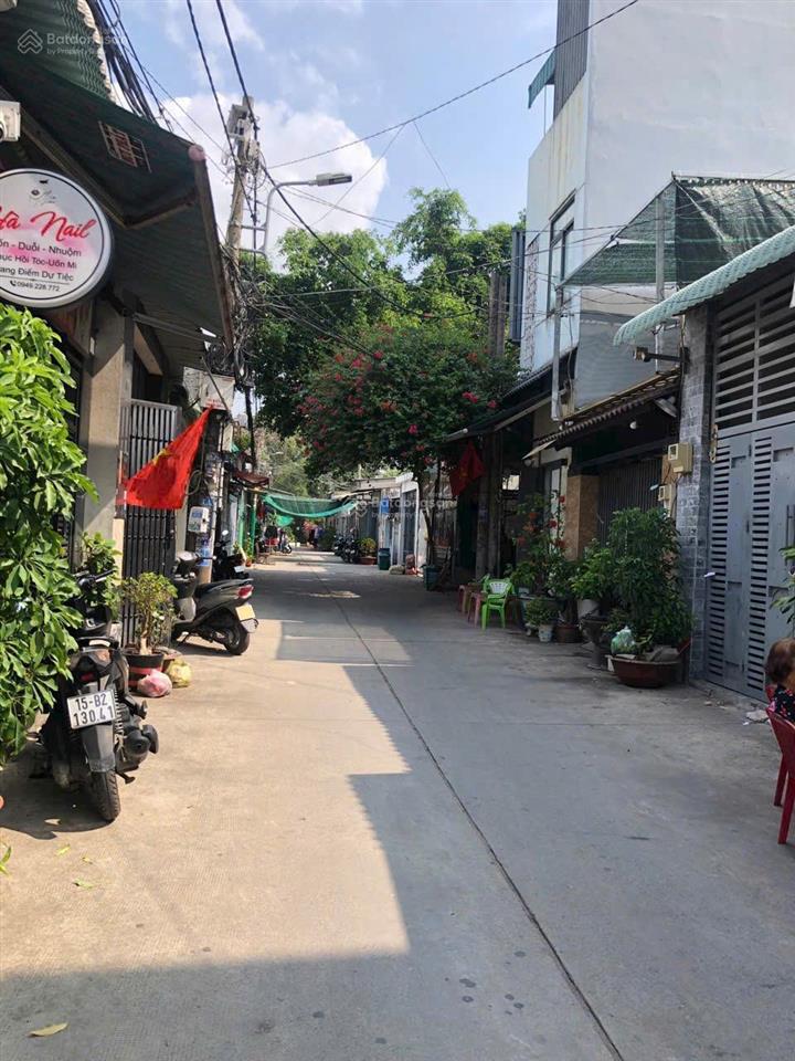 Bán nhà đường dương thị mười, trung mỹ tây  4 tầng đẹp hẻm xe hơi giá cực tốt