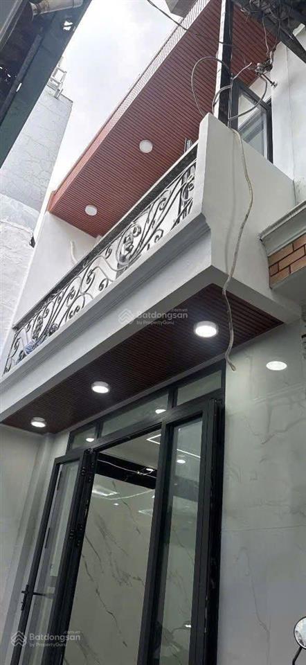 Nhà mới đẹp lung linh, giá chỉ 3 tỷ 550. hiệp thành 35.