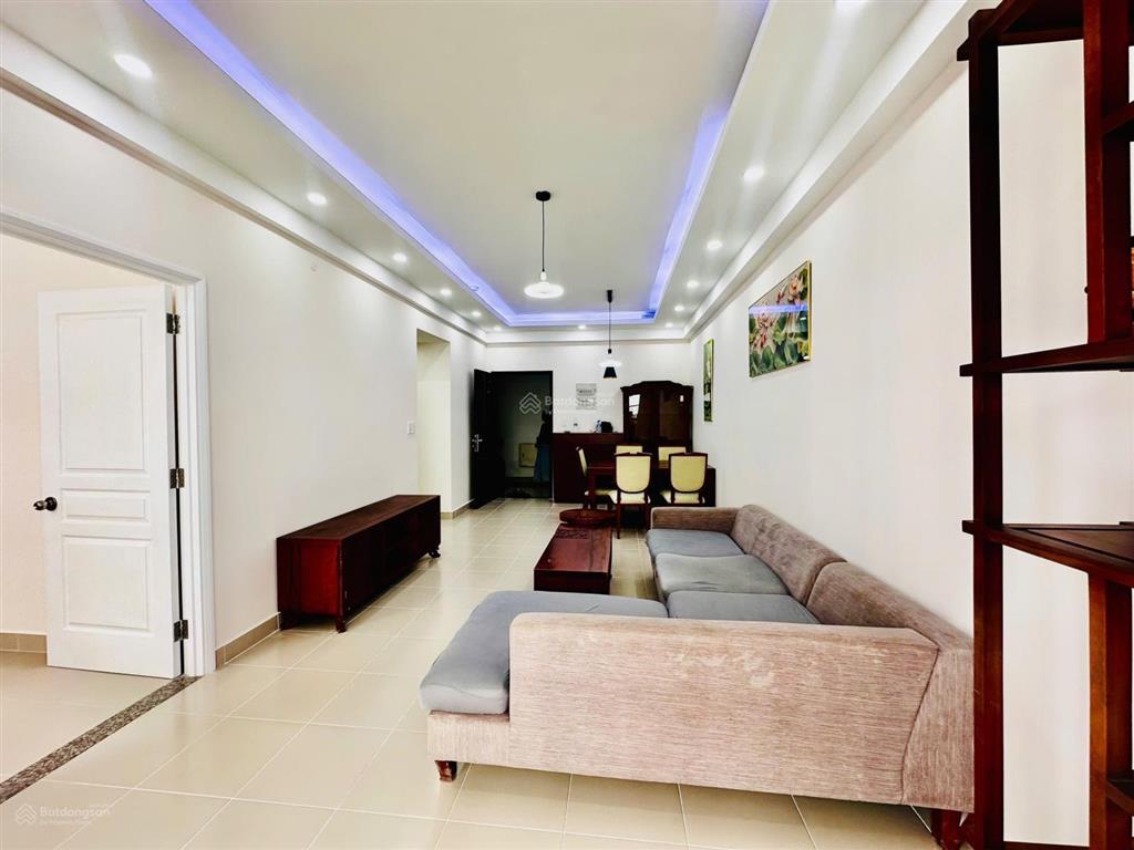 Bán căn hộ lotus garden 2pn  71m2 full nt  sổ hồng riêng  giá 3 tỷ 69