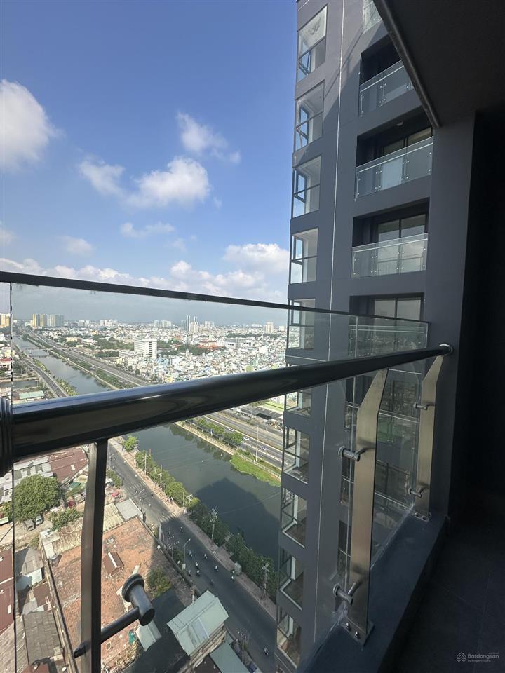 Cho thuê studio daqua 38m2  nội thất cơ bản  giá 8tr/tháng  ở ngay