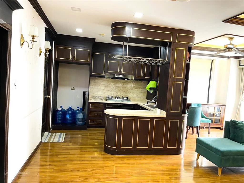 Bán cc khải hoàn tại q11, 4 tỉ 85 , 105m2 2pn2wc, full nội thất.